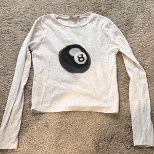 Edikted Light Gray Long Sleeve Tee with Black 8-Ball Graphic